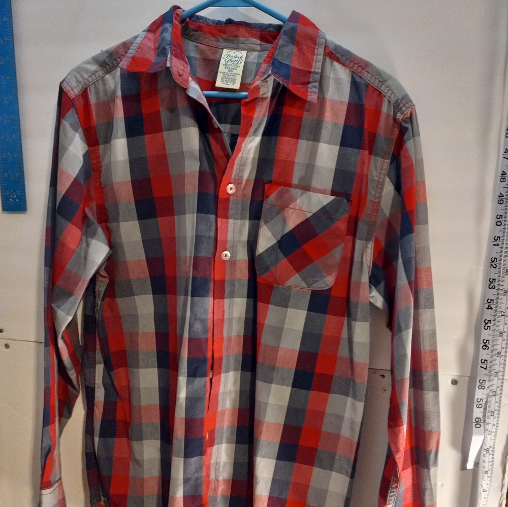 4 Faded Glory long sleeves dress shirts